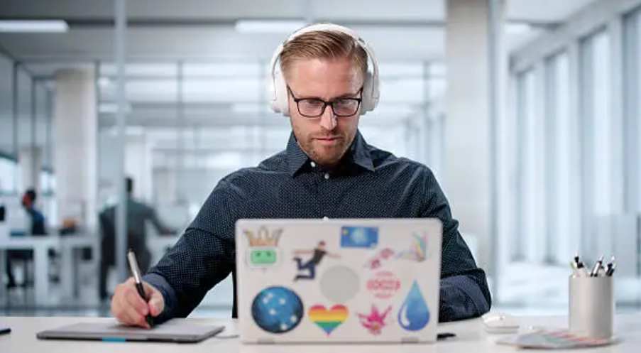 create logos and enhance your brand