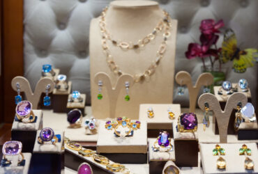 Fresh Ways to Pair Retro Jewelry with Today's Modern Wardrobe